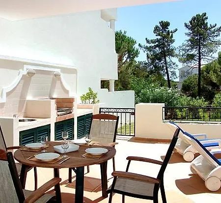 Apartman Sleeps 4 Pool Air Con T480235 Vale do Lobo