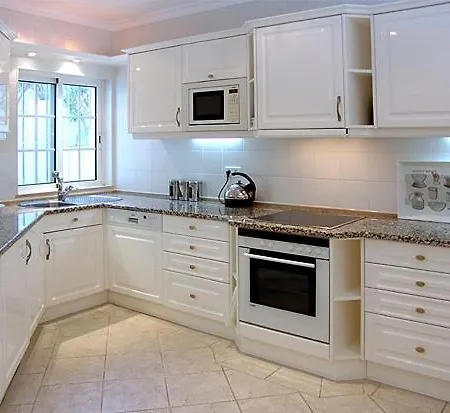 Apartman Sleeps 4 Pool Air Con T480235 Vale do Lobo